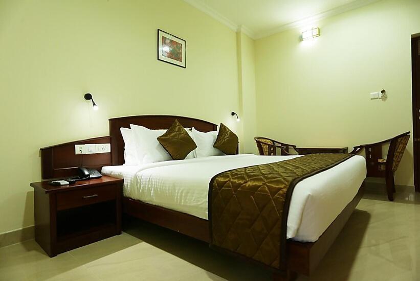 Hotel White City North Paravur Ngoại thất bức ảnh