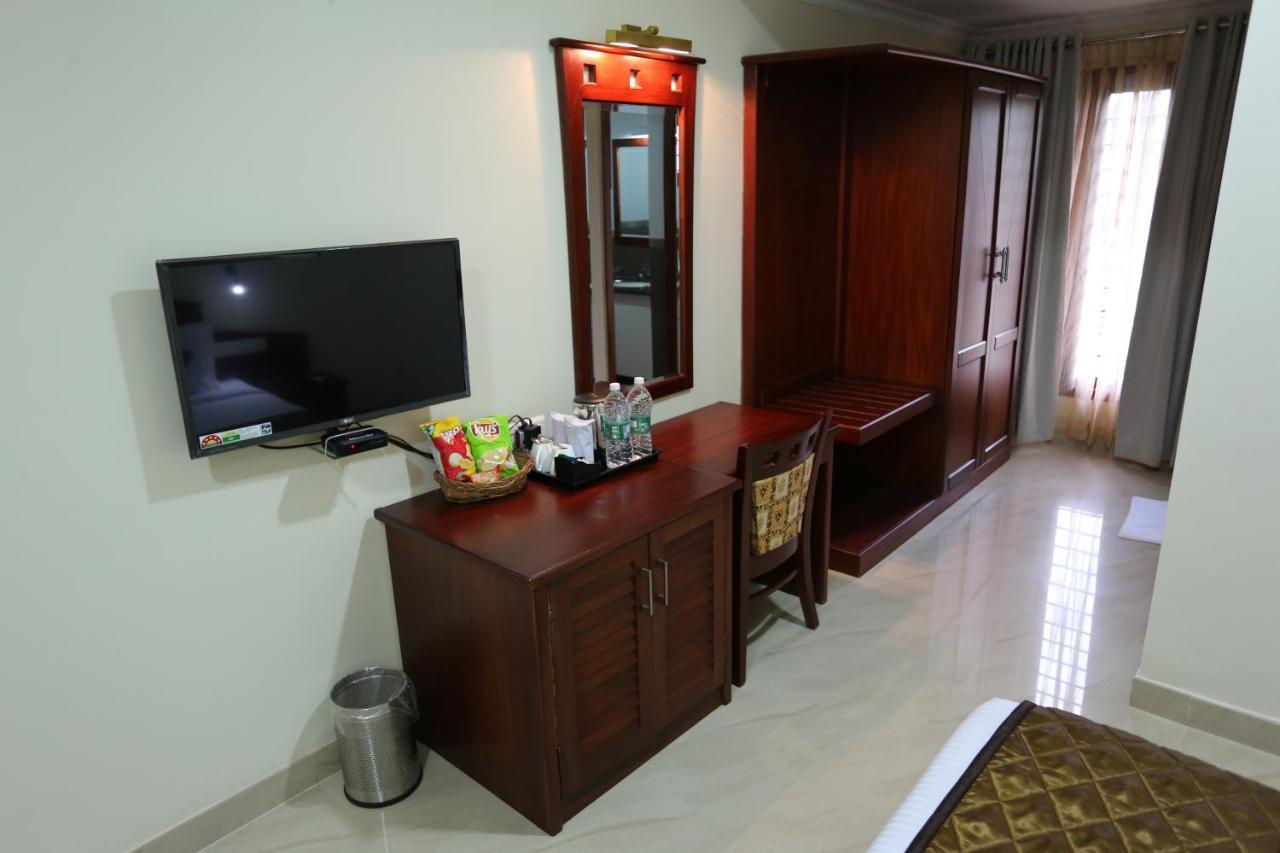 Hotel White City North Paravur Ngoại thất bức ảnh