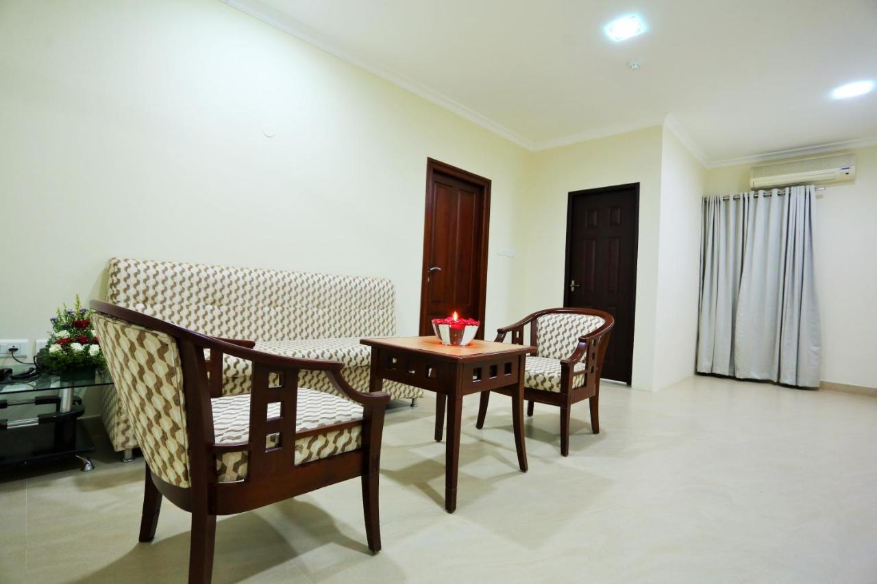 Hotel White City North Paravur Ngoại thất bức ảnh